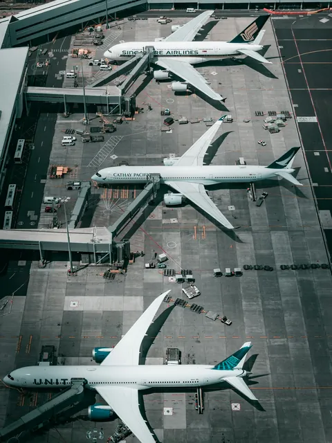 Bojājumi lidmašīnai tehniskās apkopes laikā