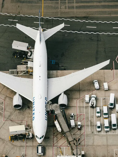 Bojājumi trešo personu īpašumam uz zemes