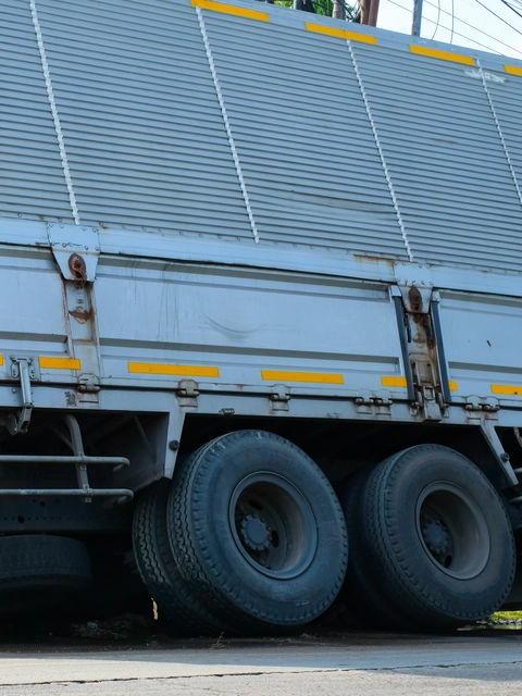 Kravas bojājumi avārijā