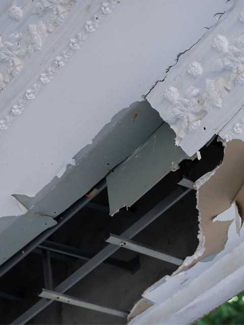 Vētra sabojāja jumtu