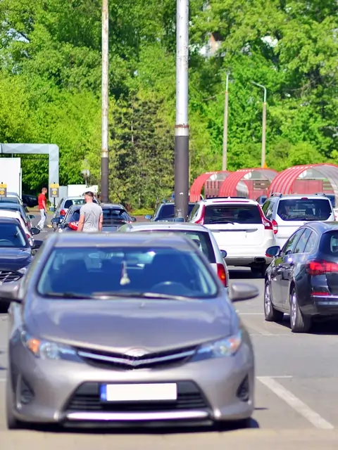 Negadījums stāvvietā