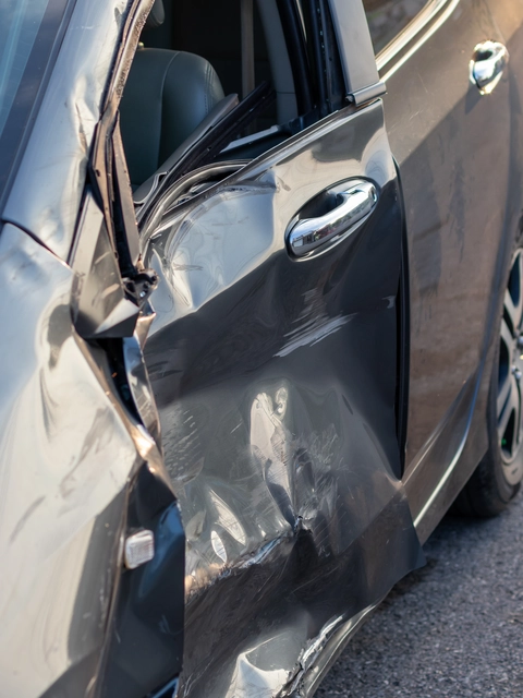 Negadījums uzņēmuma stāvlaukumā